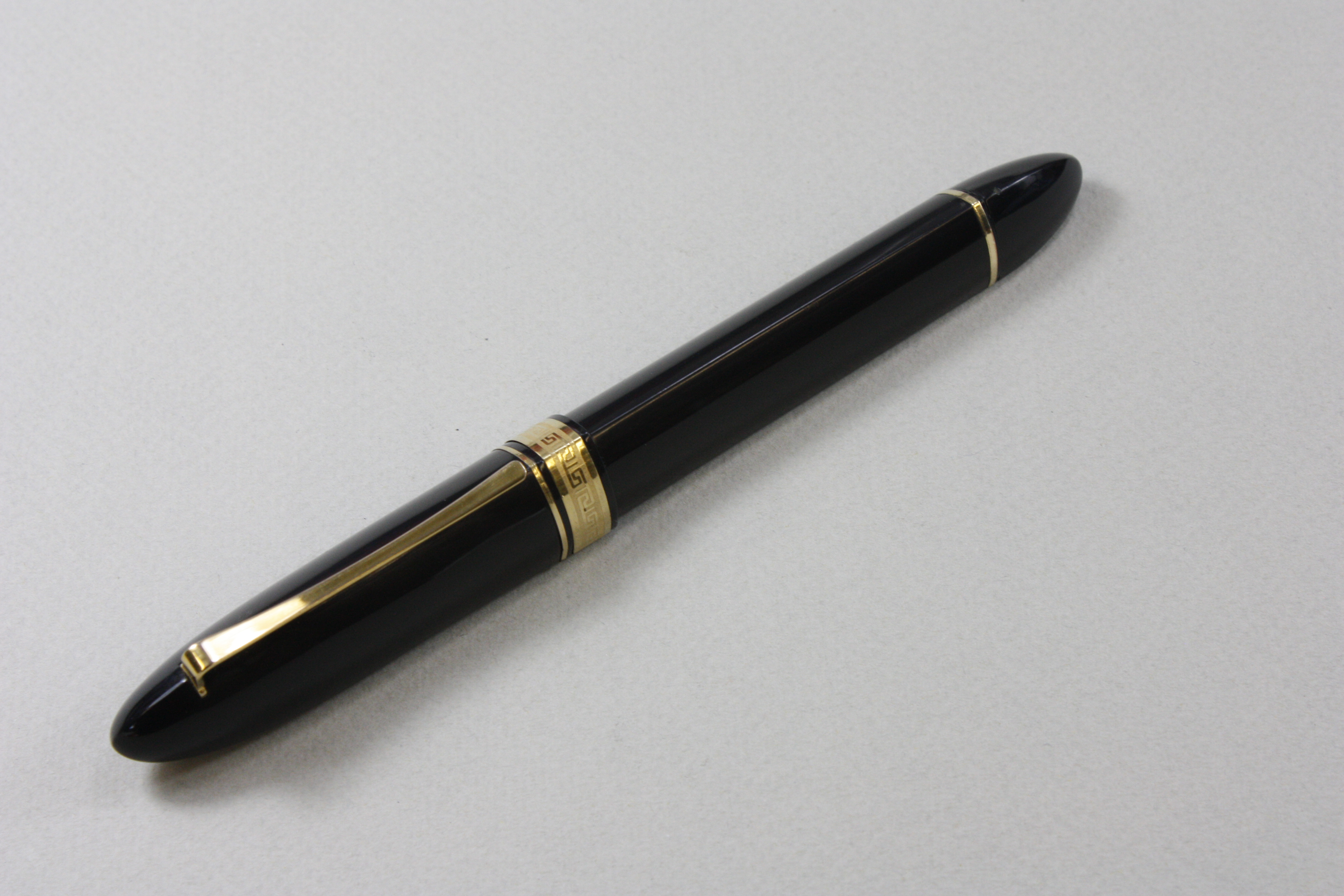 Omas 360 Magnum Fountain Pen