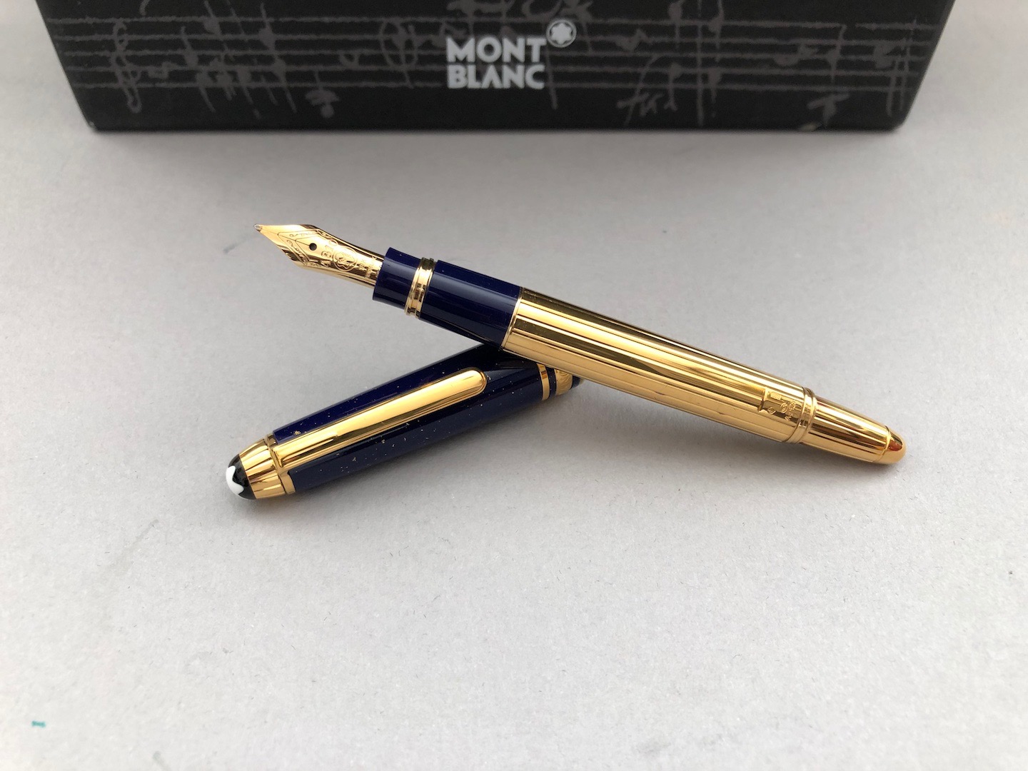 Montblanc czar discount nikolai fountain pen