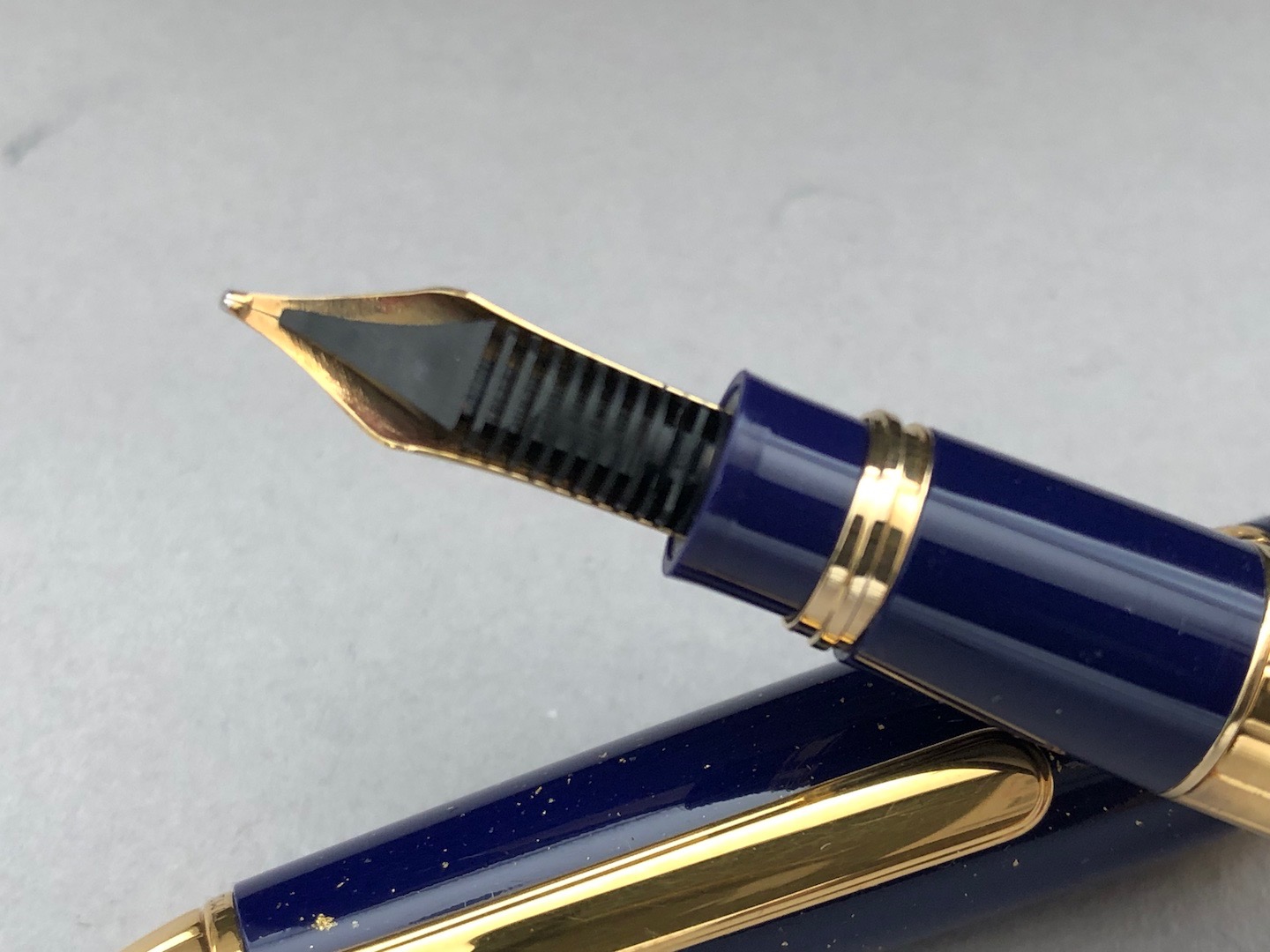 Montblanc mozart discount fountain pen 107701